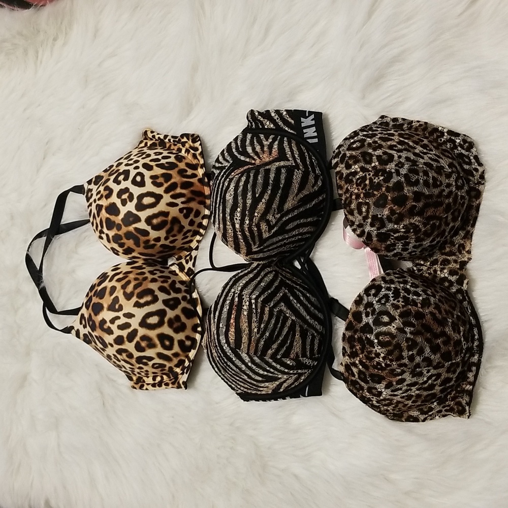 SOLD-Bundle of 3 VS PINK bras size 36DD